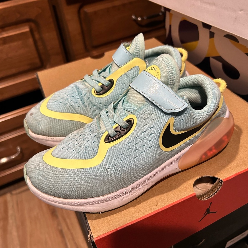 Nike shoes